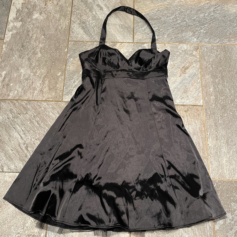 Poetry Elegant Black Strapless Dress